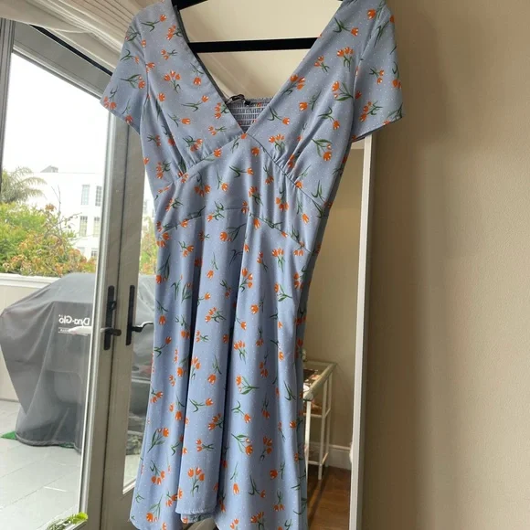 blue flowery summer dress Nantucket Ruffle Floral Maxi Dress - Blue
